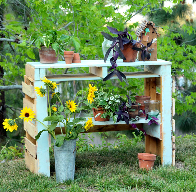 Two-Pallet Potting Bench