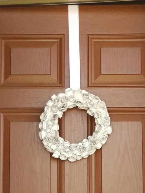 Toilet Paper Roll Wreath