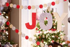 Easy Christmas Garland