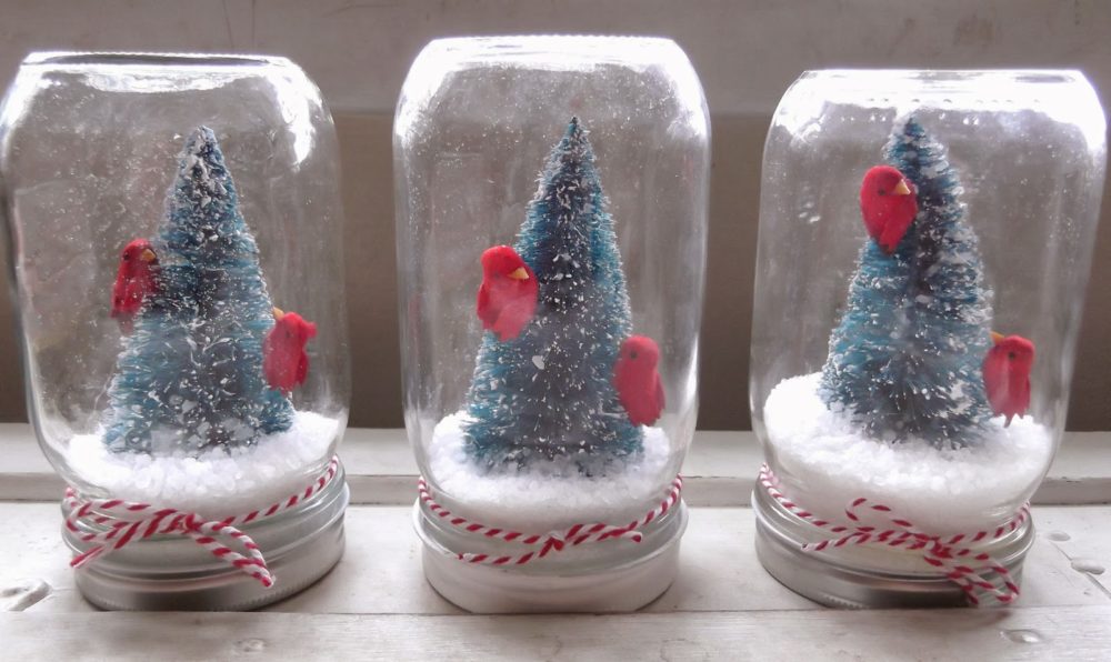 Mason Jar Snow Globes