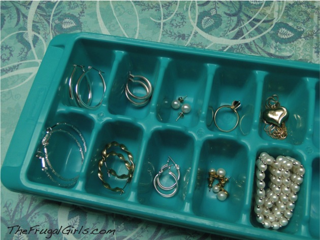 Use ice cube trays to store tiny treasures