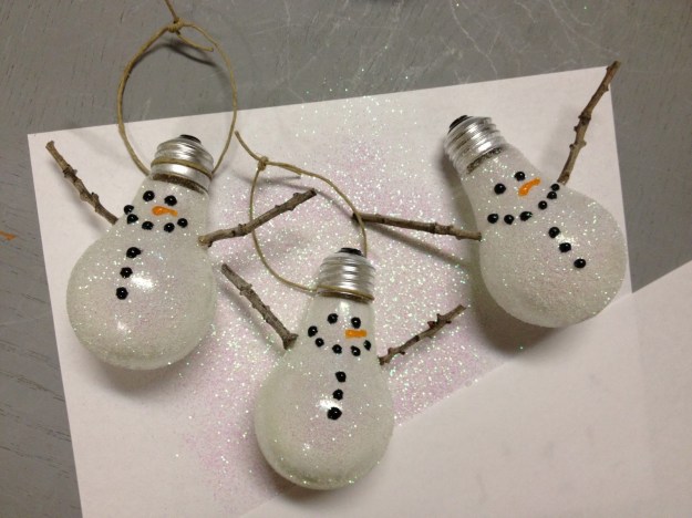 Lightbulb Snowmen Ornaments